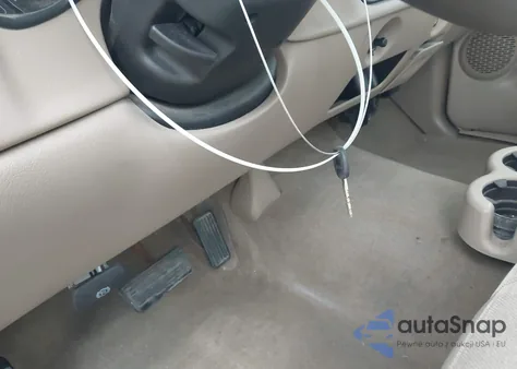 2004 GMC Sierra 1500 z USA, uszkodzony, nr VIN 1GTEC14X04Z194945